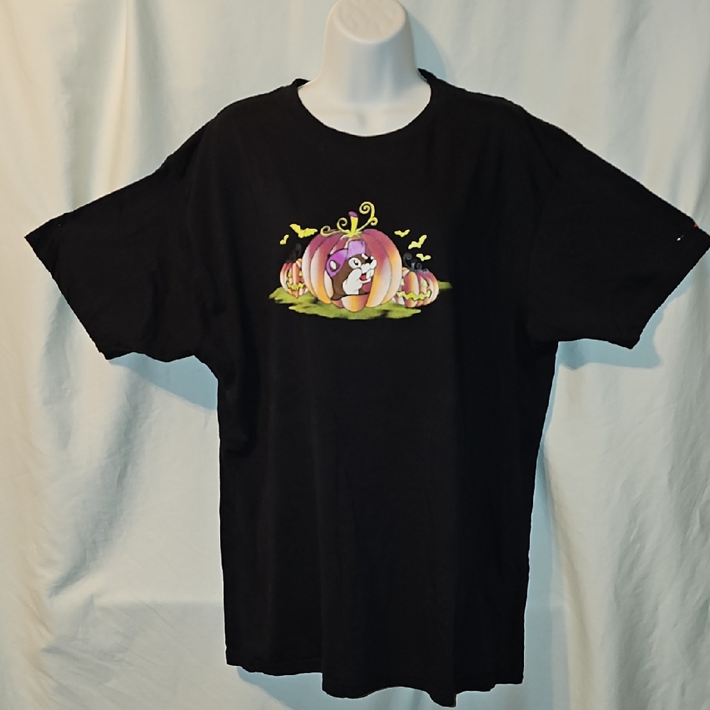 Buc-ees Adult Halloween T-shirt
